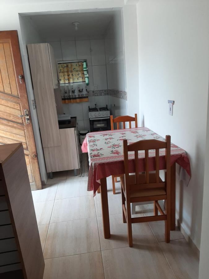 Quarto Em Matinhos Pr Exteriör bild